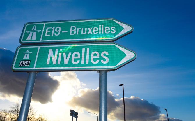 Chantier sur l’E19 à Nivelles : la réouverture de la bretelle sud reportée au 2e trimestre 2026