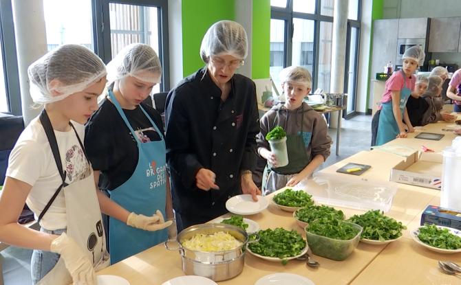Waterloo : Des élèves de primaire aux commandes d'un resto' éphémère