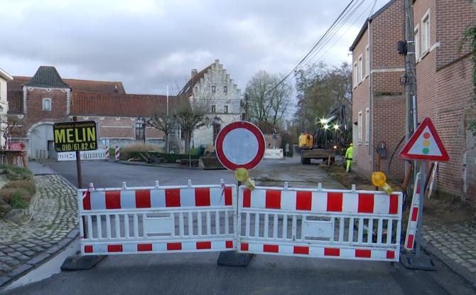 Le chantier d'embellissement de la place de Mélin est lancé