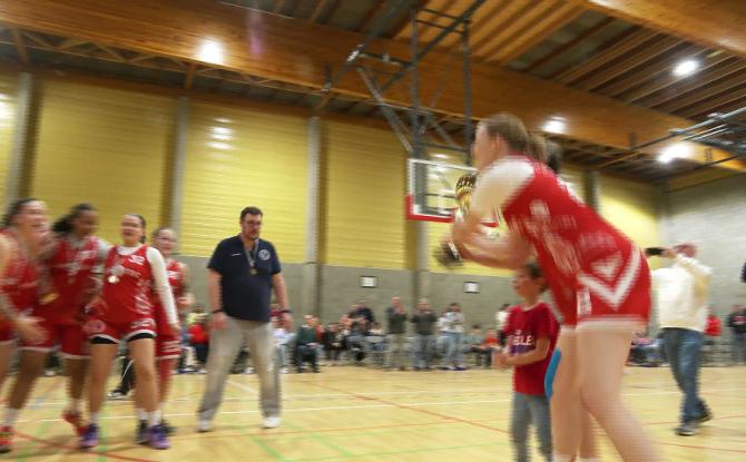 Basket : Nivelles remporte la Coupe de Brabant