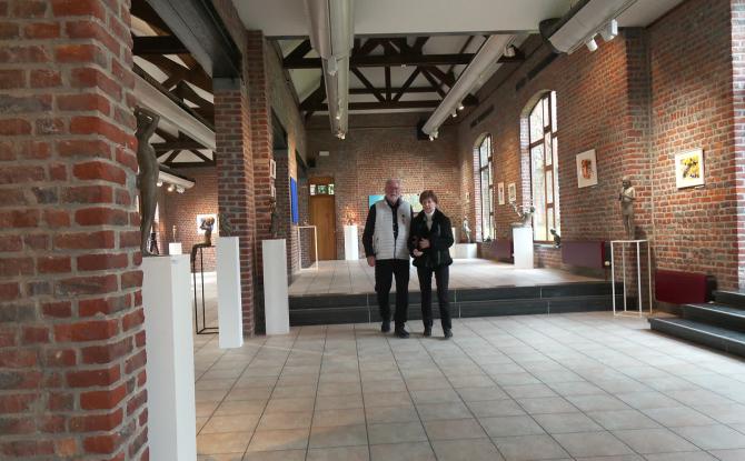 Nicole B. : portrait d'une artiste de 82 ans inspirée par son tour du monde