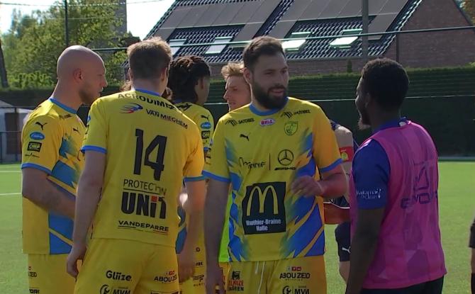 Football P1 : Saintes à nouveau privé du titre par des Bruxellois