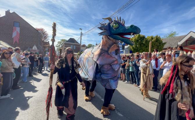 Grez-Doiceau : le combat de Saint-Georges et du dragon perpétue la tradition du village