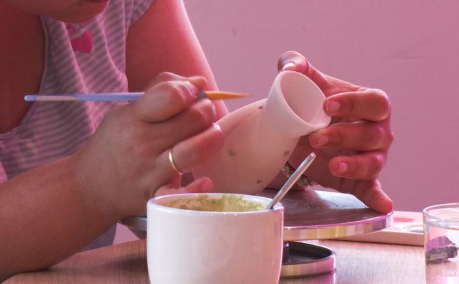 Louvain-la-Neuve : les cafés céramiques ont la cote