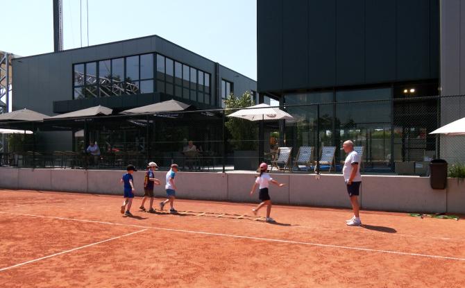 Genappe : un tout nouveau complexe dédié aux sports de raquette