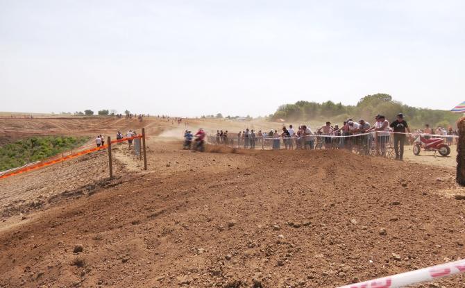 Carton plein pour le motocross de Mont-Saint-Guibert au cœur de la Sablière